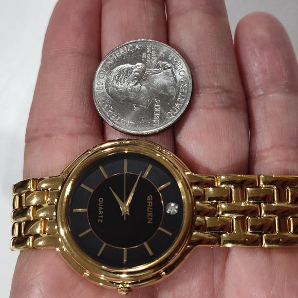 Gruen Women's Watch with Genuine Diamond - Picture 11 of 11